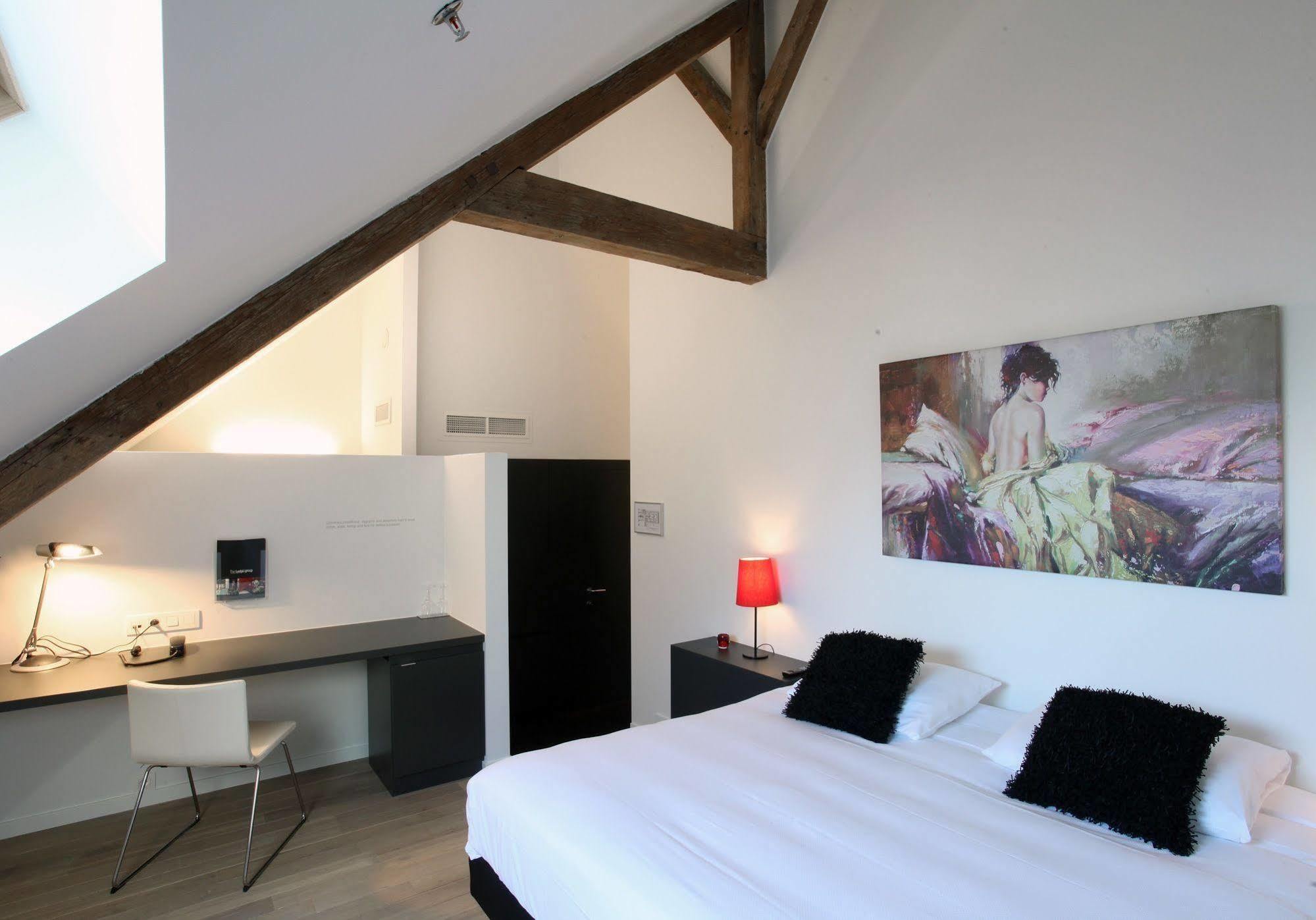 Hotel The Lodge Vilvoorde Eksteriør billede